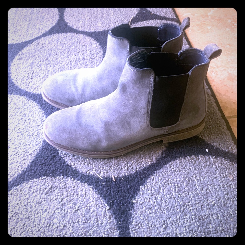 Grey Joseph Abboud Men’s Chelsea Boots